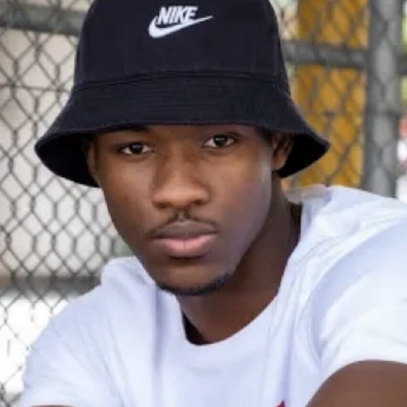 Nike Apex Futura Bucket Hat Black size L/XL - Picture 1 of 4